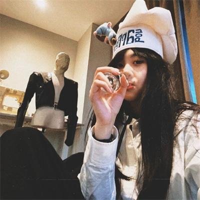 消失的她